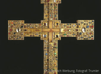 #24174 - Adelheid Kreuz / 11.Jh. / Stift St. Paul im Lavanttal 