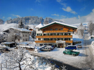 alpenland-haus-winter-weit-230c-308x230.jpg